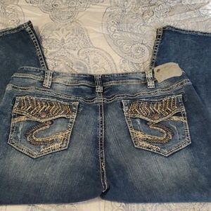 Silver Suki Capris *read description*